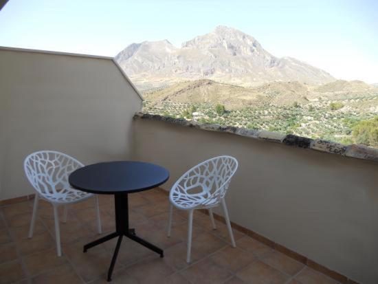 Hostal Rural De Cuadros Bedmar y Garciez Ngoại thất bức ảnh